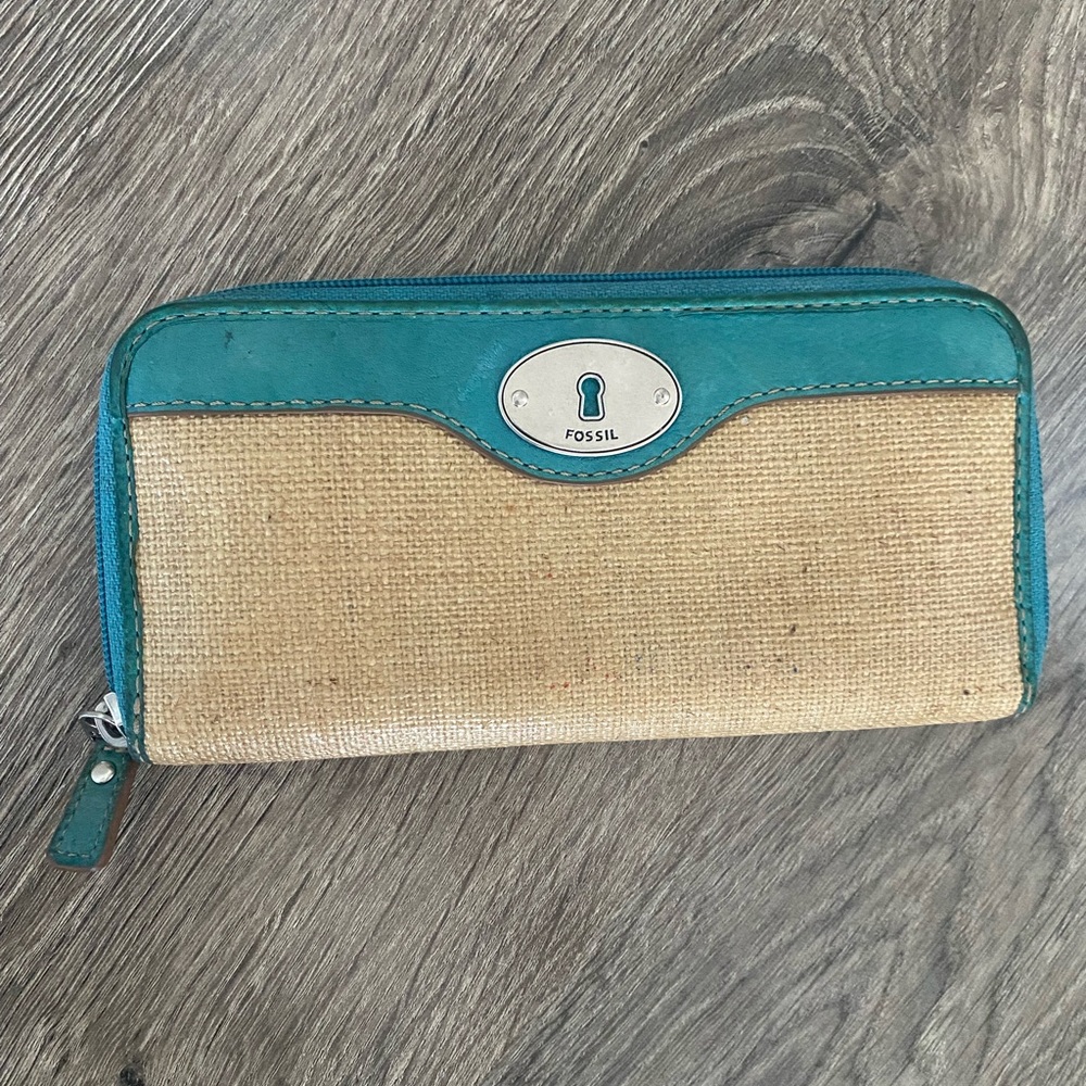 Fossil Teal and Tan Women's Wallet-Used condition